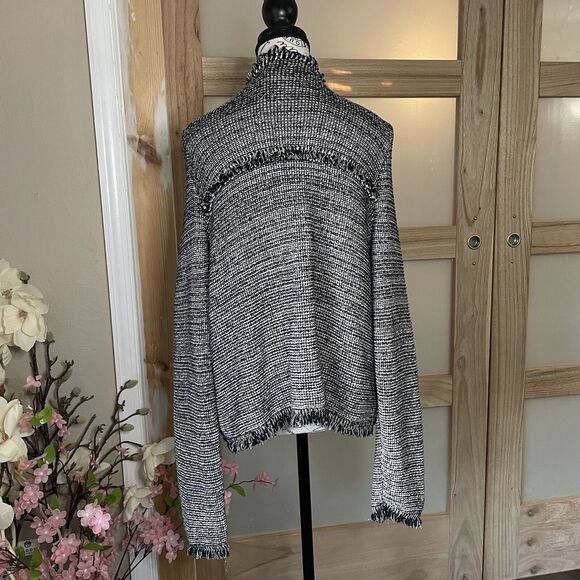 Chico's Women's Size 2 Black White Fringe Jacket  Excellent Condition - Picture 8 of 9